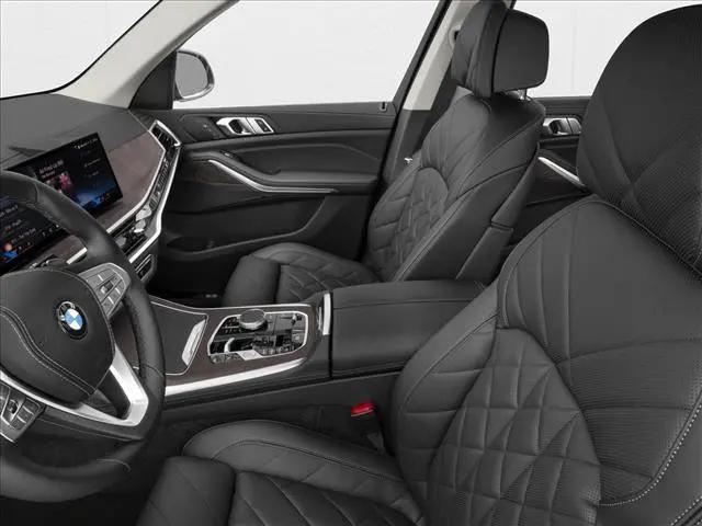 2027 BMW X7 M60i