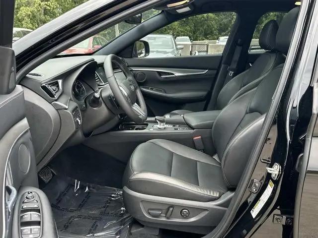 2023 INFINITI QX55 LUXE AWD