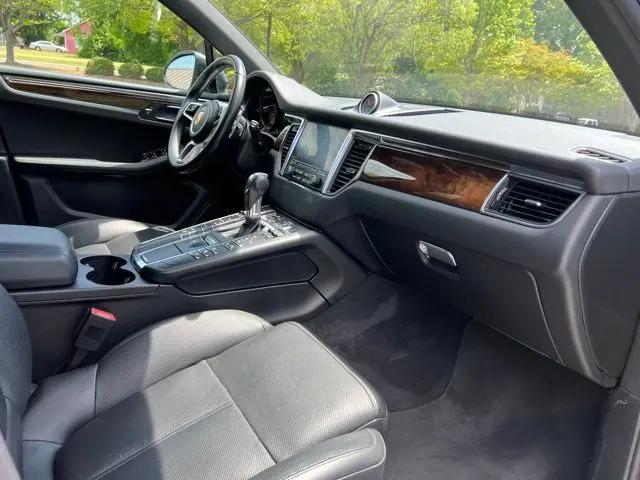 2018 Porsche Macan S