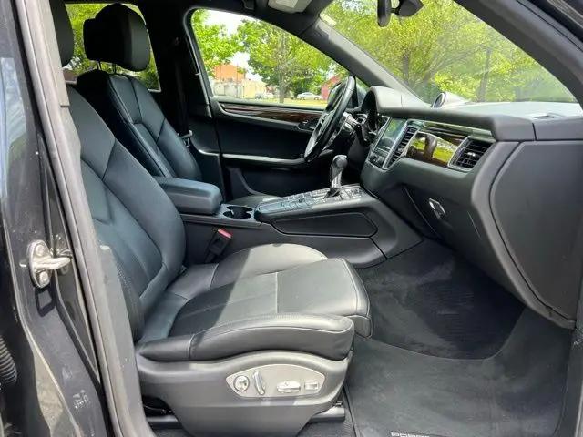 2018 Porsche Macan S