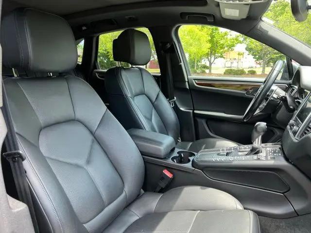 2018 Porsche Macan S