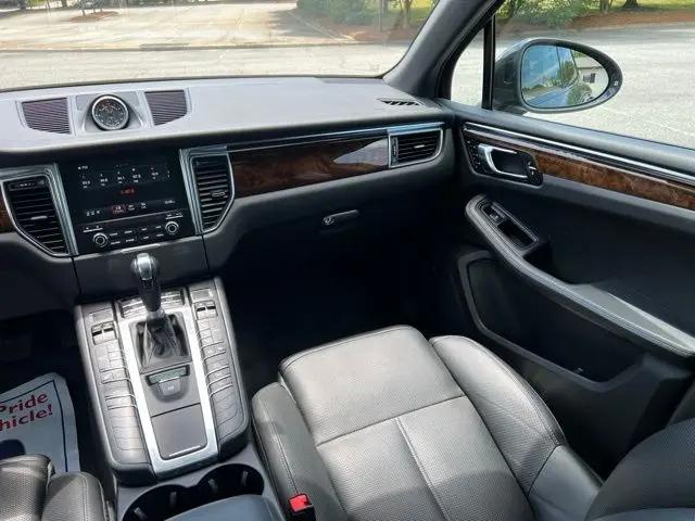 2018 Porsche Macan S