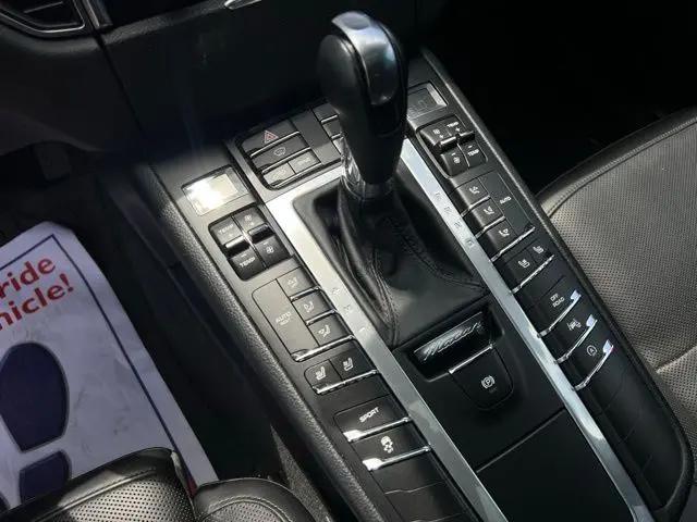 2018 Porsche Macan S