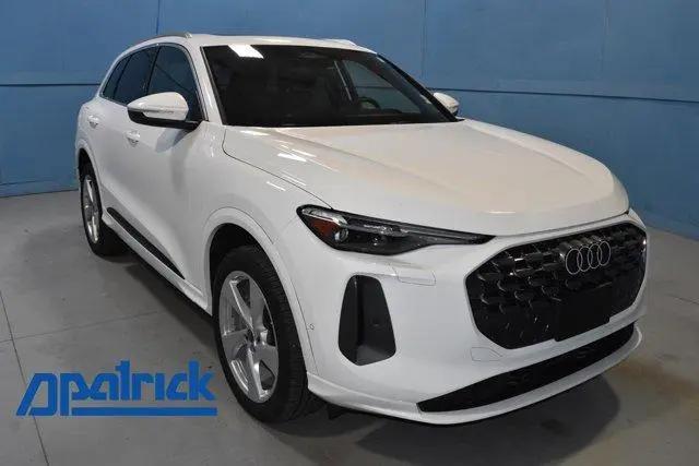 2025 Audi Q5 Premium Plus TFSI quattro S tronic for sale in Evansville, IN