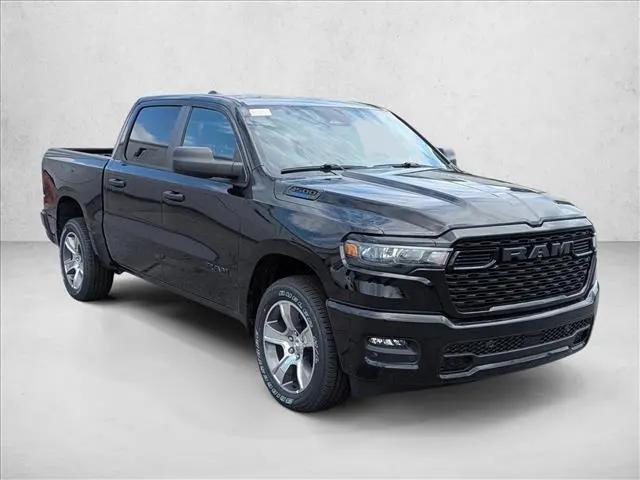 2026 Ram 1500 Express Crew Cab 4x2 5'7" Box