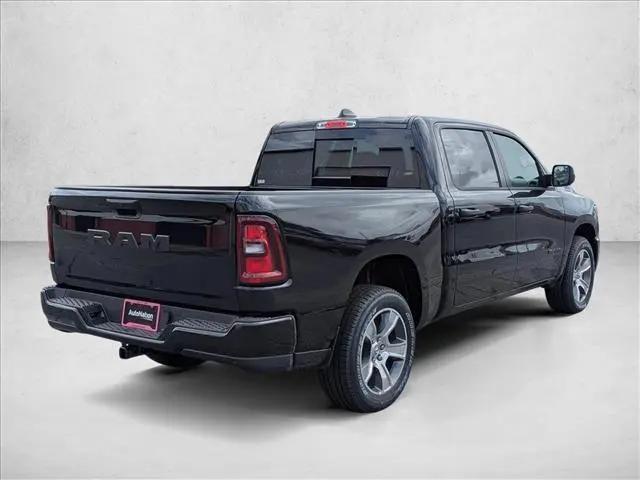 2026 Ram 1500 Express Crew Cab 4x2 5'7" Box