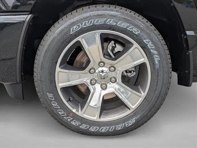 2026 Ram 1500 Express Crew Cab 4x2 5'7" Box