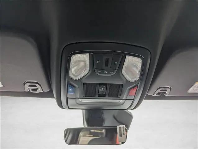 2026 Ram 1500 Express Crew Cab 4x2 5'7" Box