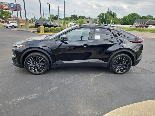 2026 Toyota C-HR XSE