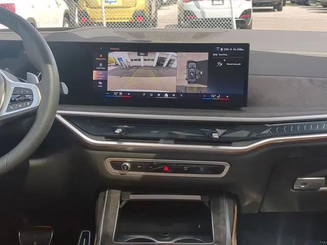 2025 BMW X7 xDrive40i
