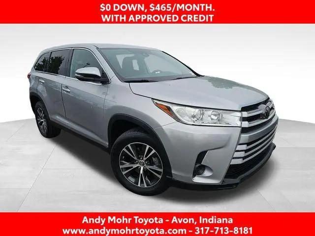 2019 Toyota Highlander LE for sale in Avon, IN