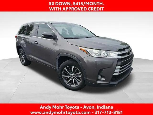 2017 Toyota Highlander XLE for sale in Avon, IN