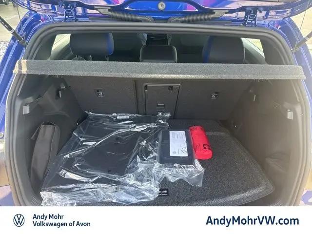 2026 Volkswagen Golf R Base