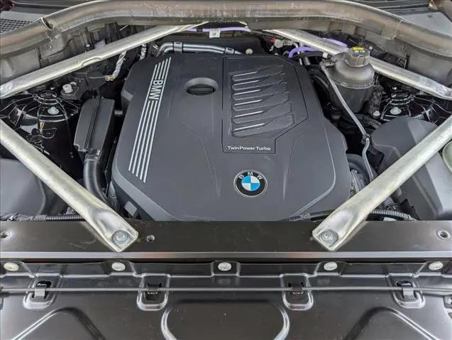 2022 BMW X6 xDrive40i