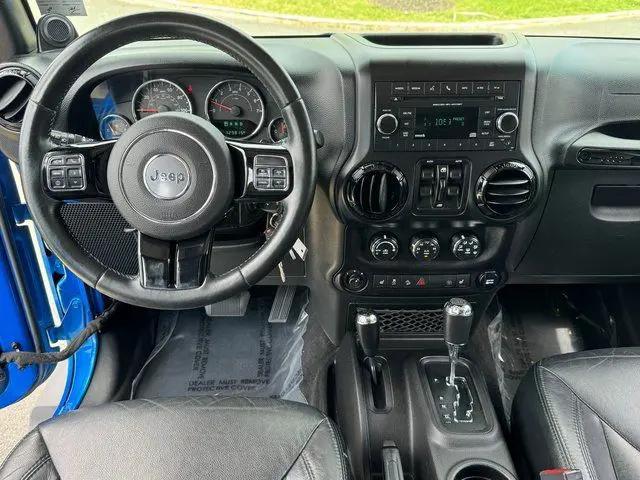 2014 Jeep Wrangler Unlimited Altitude
