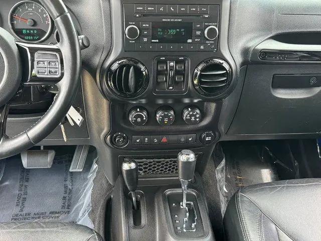 2014 Jeep Wrangler Unlimited Altitude