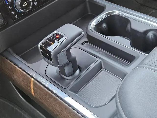 2026 Chevrolet Silverado 1500 4WD Crew Cab Short Bed High Country