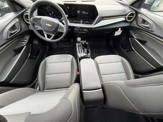 2026 Chevrolet Trax FWD LT