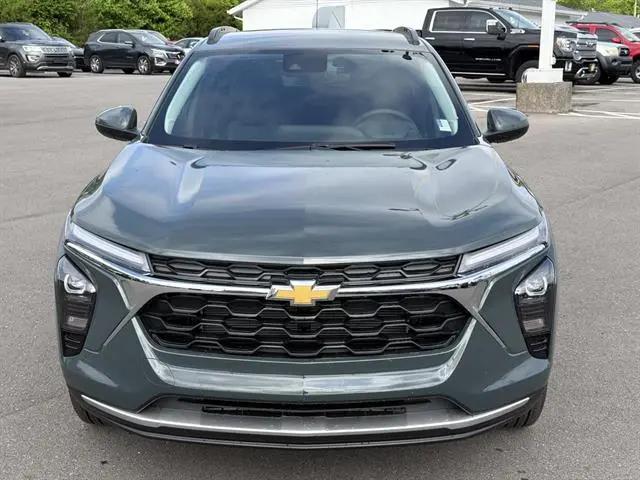 2026 Chevrolet Trax FWD LT