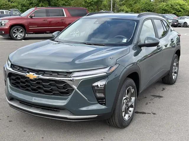2026 Chevrolet Trax FWD LT