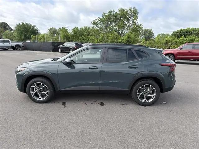 2026 Chevrolet Trax FWD LT