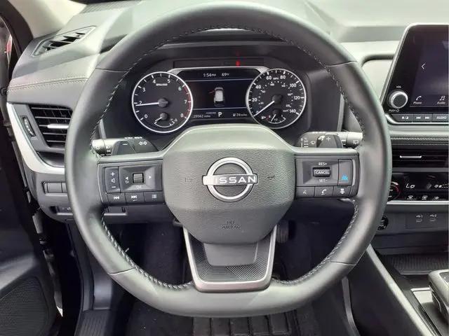 2025 Nissan Rogue SV FWD