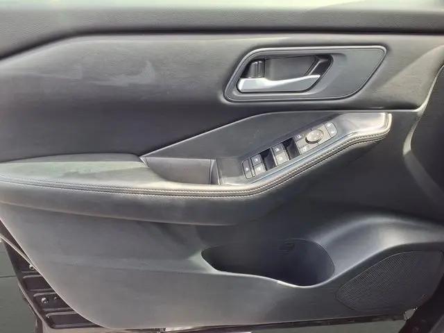 2025 Nissan Rogue SV FWD