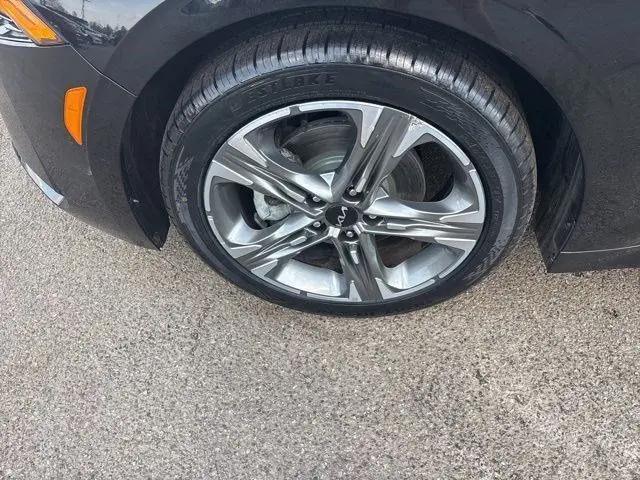 2024 Kia K5 EX