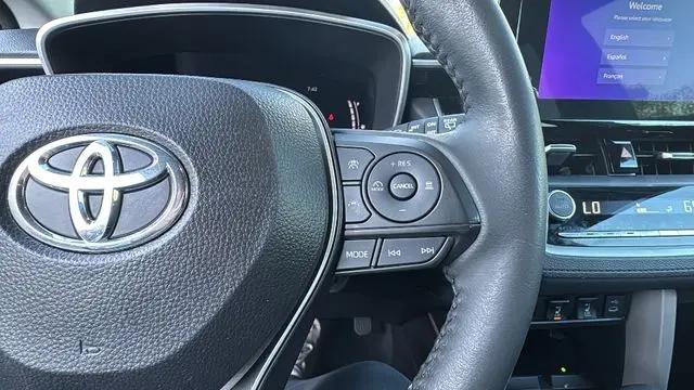 2024 Toyota Corolla Cross XLE