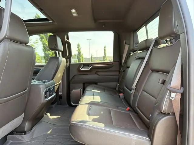 2024 GMC Sierra 2500HD 4WD Crew Cab Standard Bed Denali