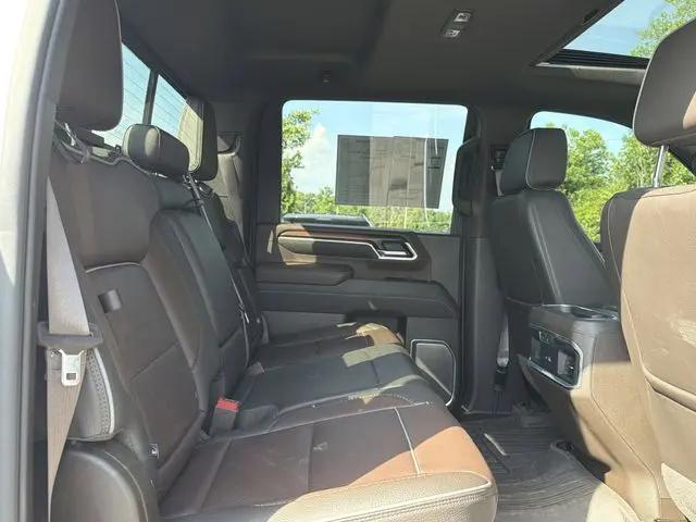 2024 GMC Sierra 2500HD 4WD Crew Cab Standard Bed Denali