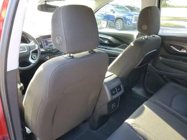 2023 GMC Terrain FWD SLE
