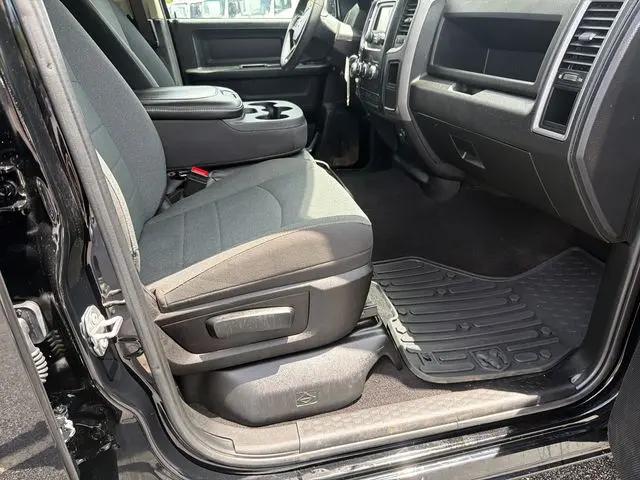 2024 Ram 1500 Classic Tradesman Crew Cab 4x4 6'4" Box