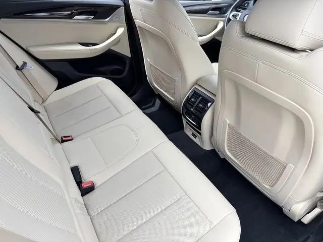 2022 BMW X3 M40i