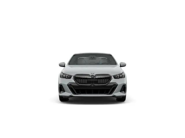 2027 BMW 5 Series 550e xDrive