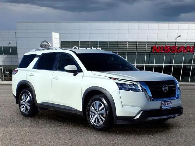 2023 Nissan Pathfinder SL 4WD for sale in Omaha, NE