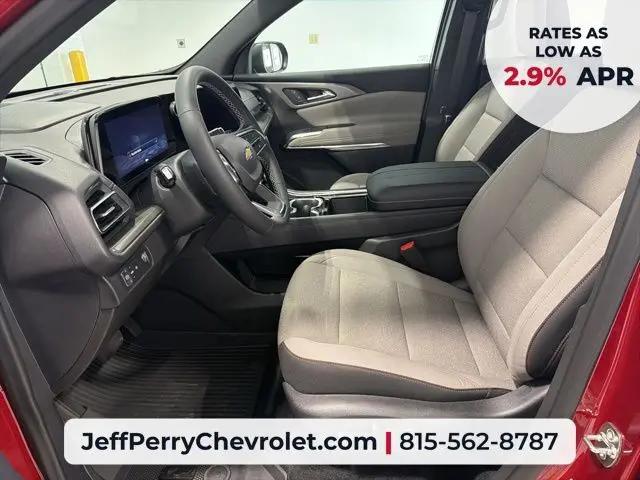 2026 Chevrolet Traverse FWD LT