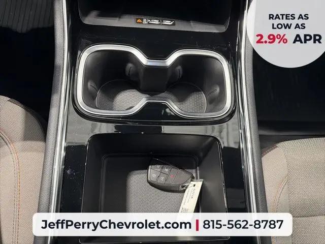 2026 Chevrolet Traverse FWD LT