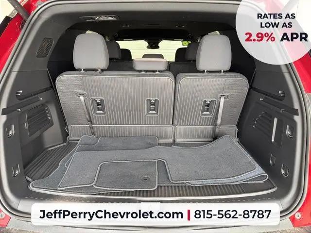 2026 Chevrolet Traverse FWD LT