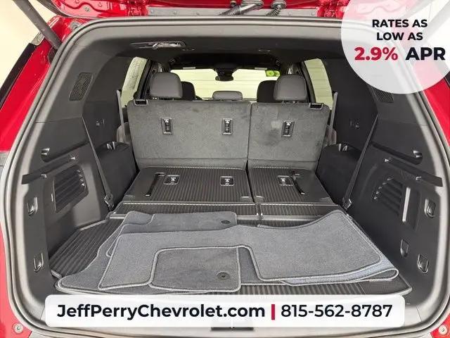 2026 Chevrolet Traverse FWD LT