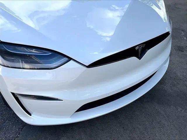 2023 Tesla Model X Standard Range