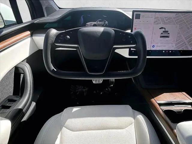 2023 Tesla Model X Standard Range