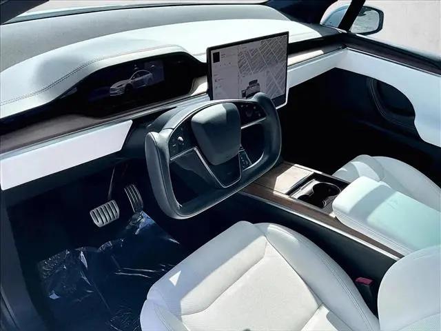 2023 Tesla Model X Standard Range