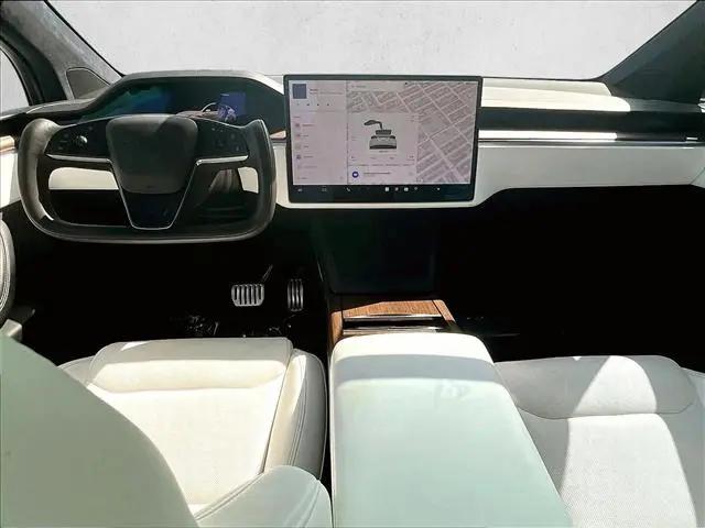 2023 Tesla Model X Standard Range