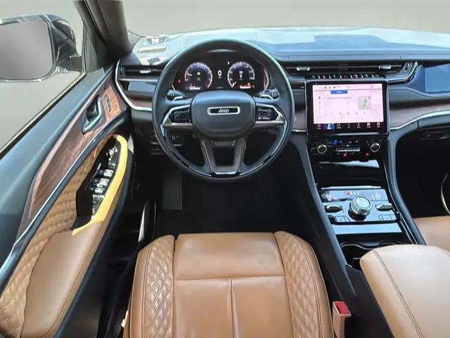 2023 Jeep Grand Cherokee L Summit 4x4