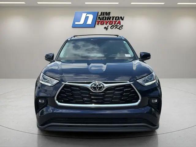 2026 Toyota Highlander Hybrid Limited