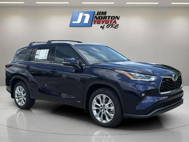 2026 Toyota Highlander Hybrid Limited