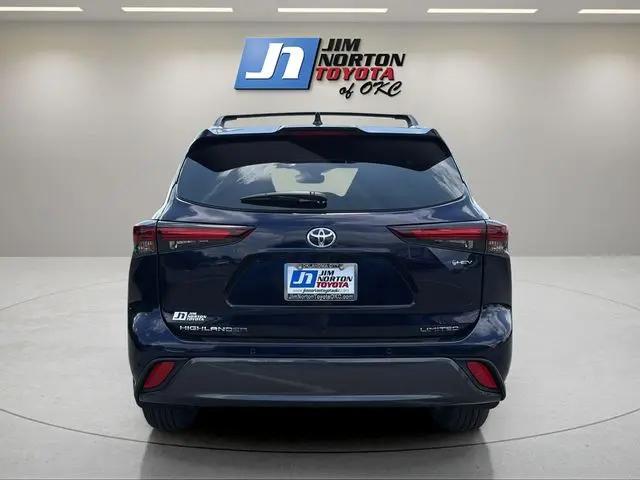 2026 Toyota Highlander Hybrid Limited