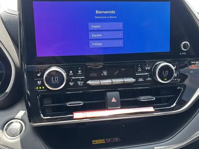2026 Toyota Highlander Hybrid Limited