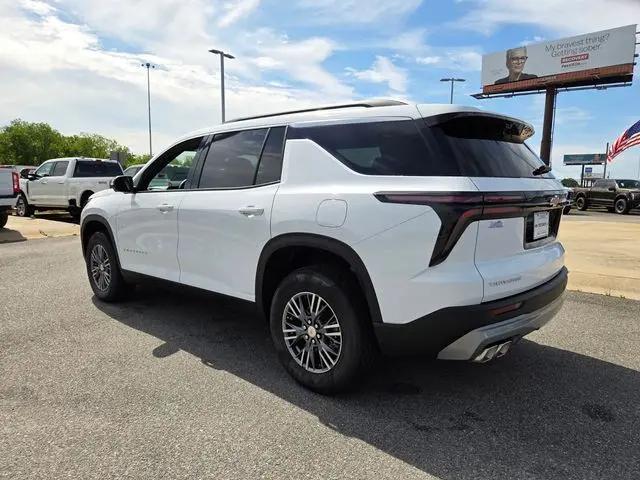 2026 Chevrolet Traverse FWD LT